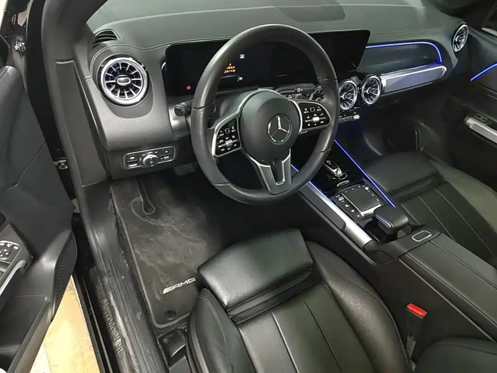 Mercedes-Benz GLB 2021 — фото 23