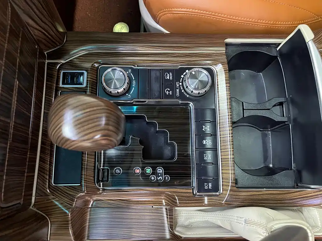 Toyota Land Cruiser 2023 — фото 13