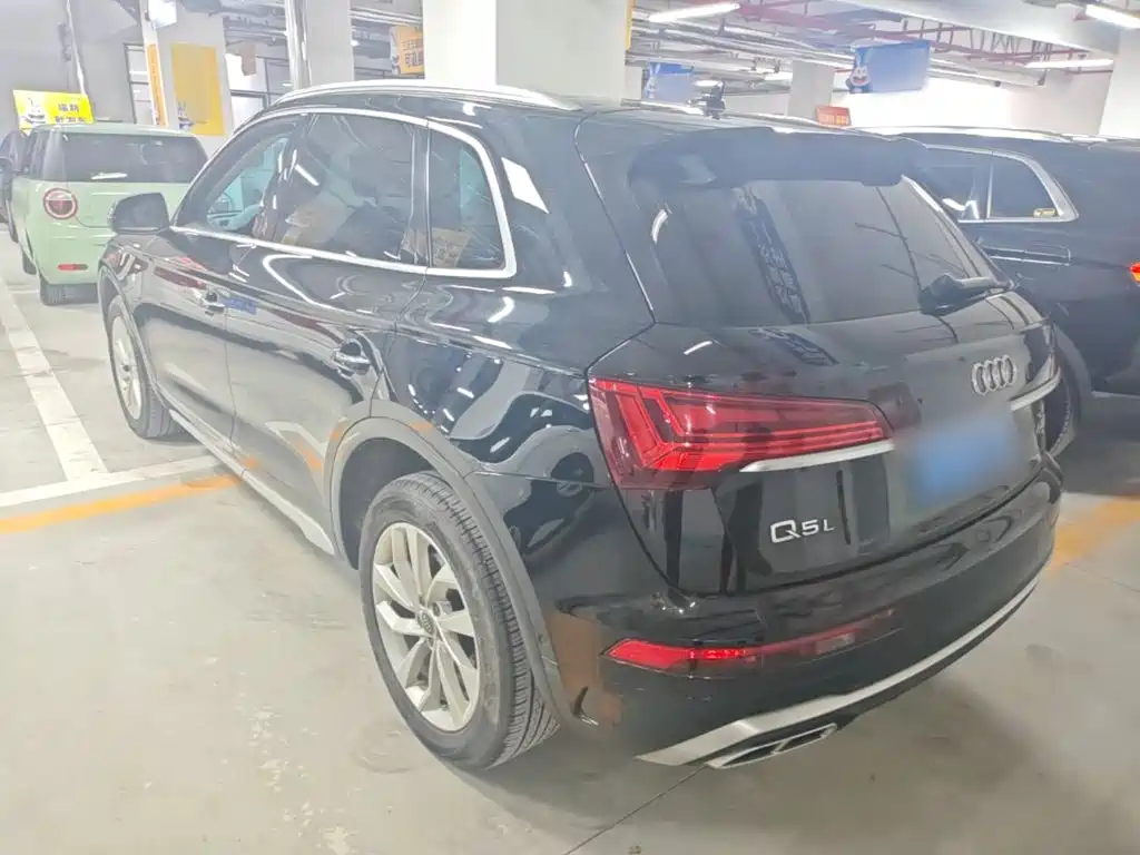 Audi Q5L 2021 — фото 5