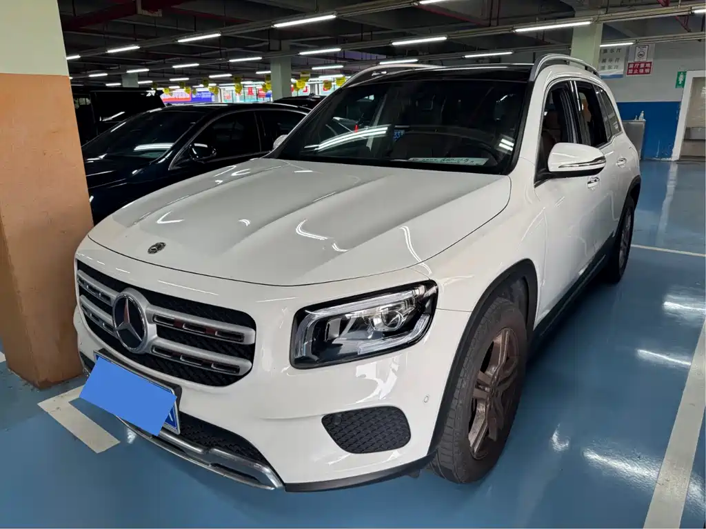Mercedes-Benz GLB 2020 — фото 1