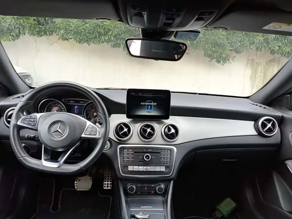 Mercedes-Benz CLA 2017 — фото 10