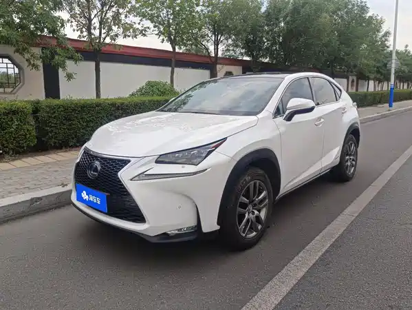 Lexus NX 2015