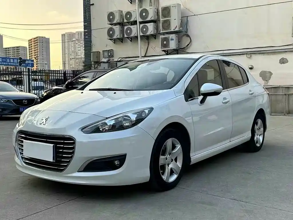 Peugeot 308 2014