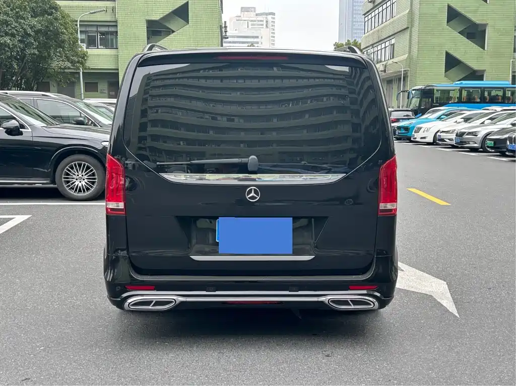 Mercedes-Benz V-Class 2020 — фото 6
