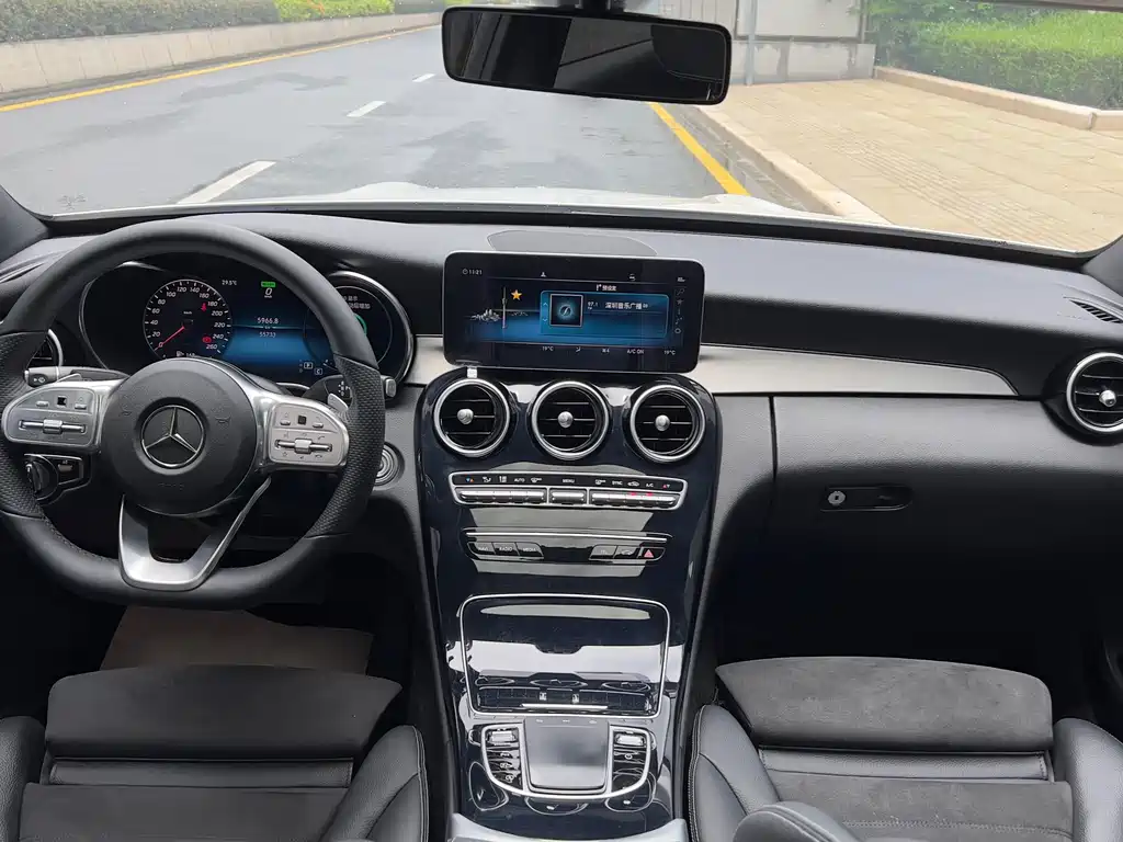 Mercedes-Benz C-Class 2019