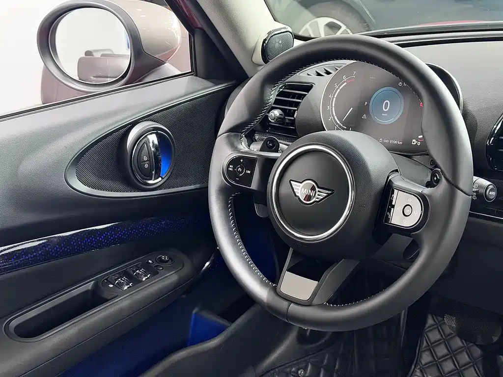 MINI Clubman 2022 — фото 14