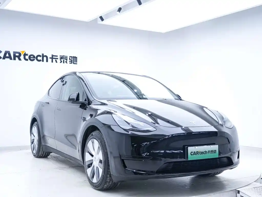 Tesla Model Y 2022 — фото 5