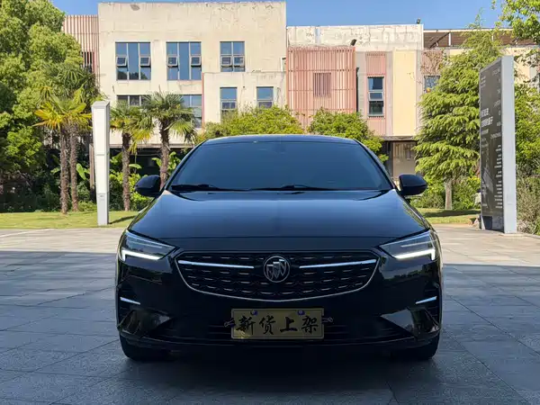 Buick Regal 2023