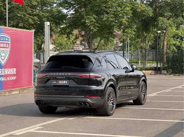 Porsche Cayenne 2019
