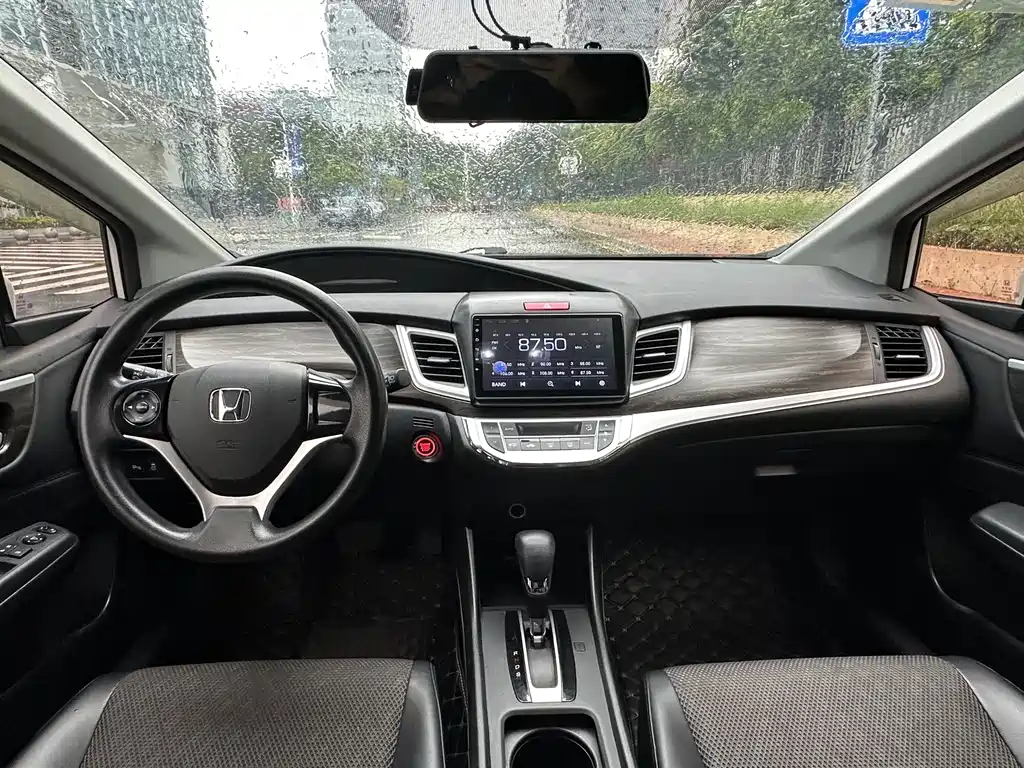 Honda Jade 2018 — фото 4