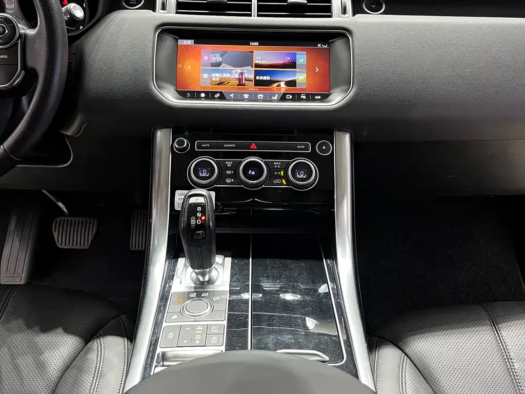 Land Rover Sport 2017 — фото 17