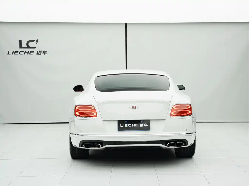 Bentley Continental 2018 — фото 8