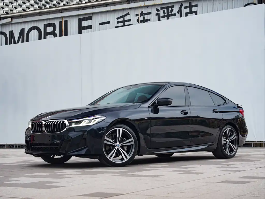 BMW 6 Series GT 2024 — фото 1