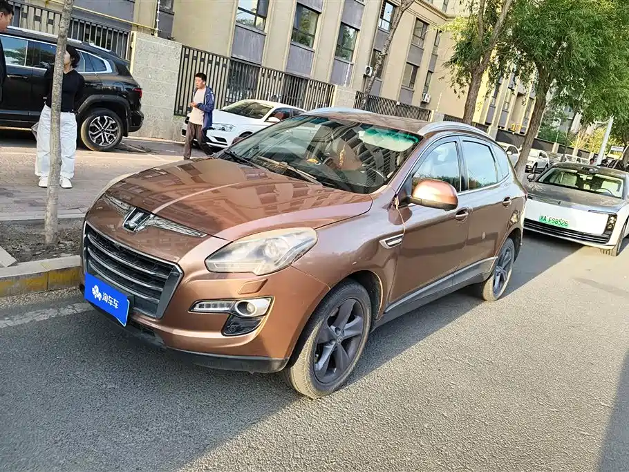 Luxgen Big 7 SUV 2016 — фото 1