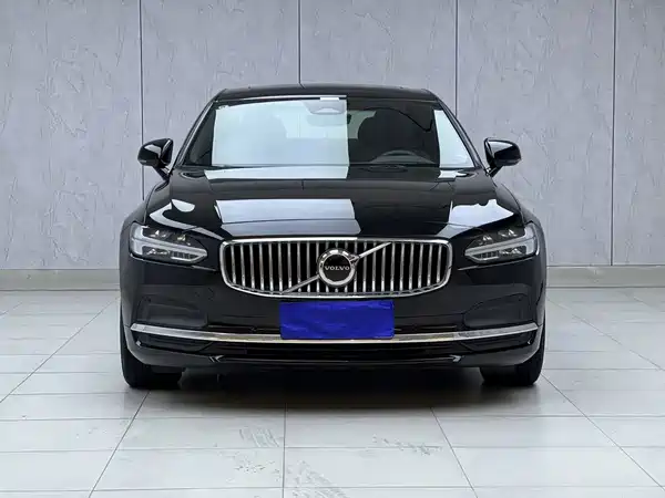 Volvo S90 2024