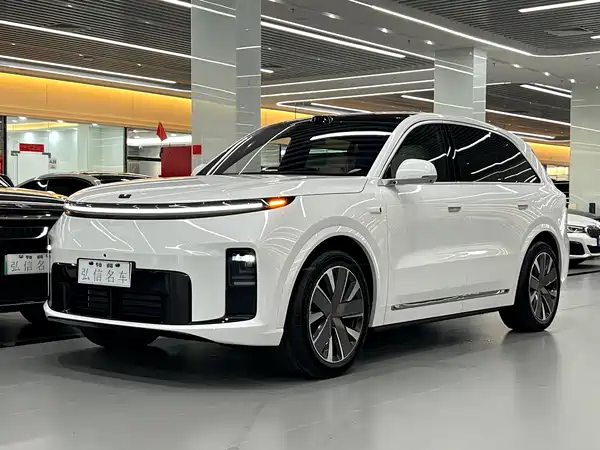 Li Auto L8 2026