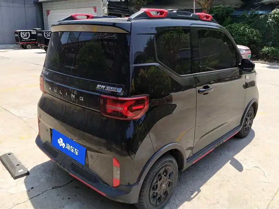 Wuling MINIEV 2022 — фото 3