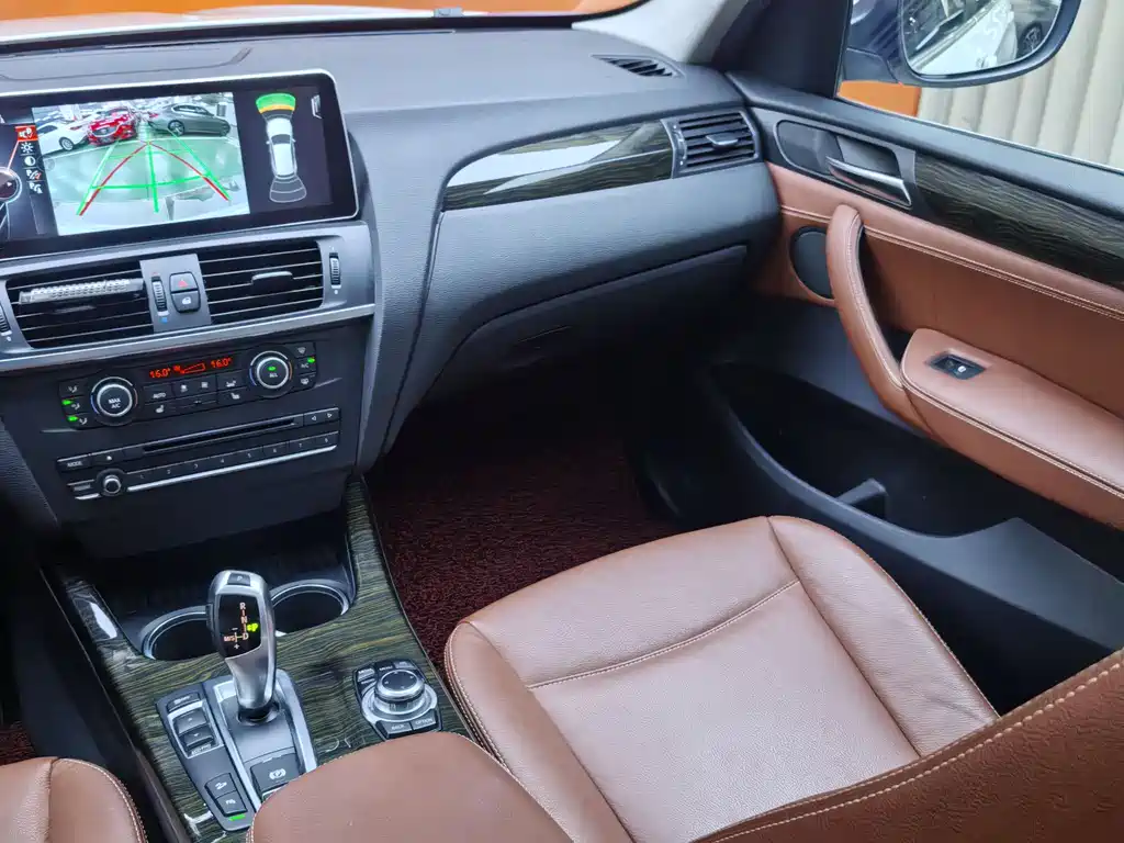BMW X3 2013 — фото 19