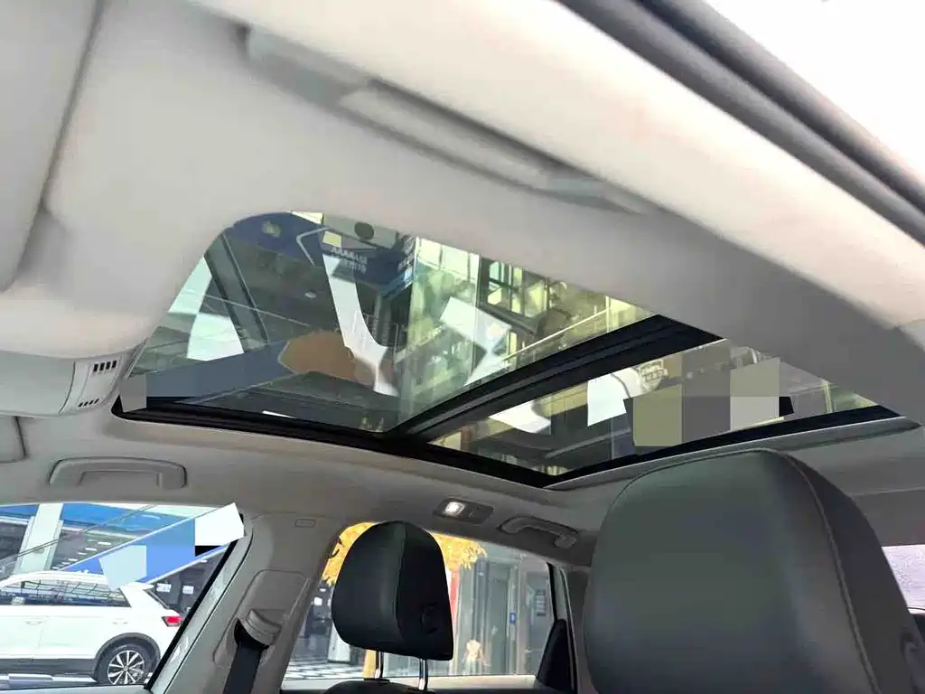 Volkswagen Sagitar 2021