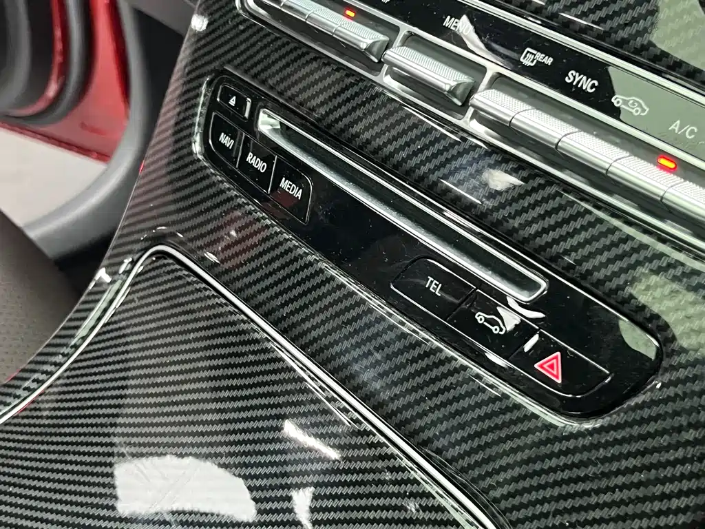 Mercedes-Benz GLC 2018 — фото 24