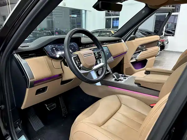 Land Rover Range Rover 2023