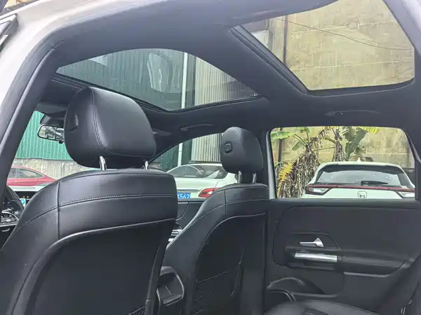Mercedes-Benz B-Class 2021