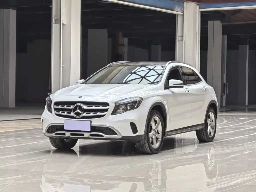 Mercedes-Benz GLA 2019 — фото 1