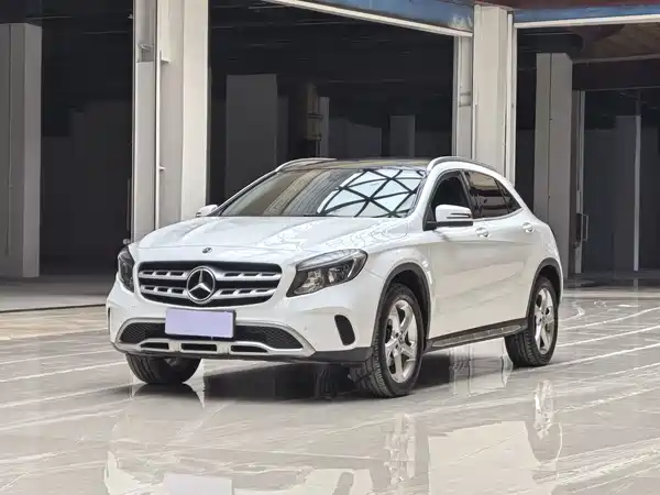 Mercedes-Benz GLA 2018
