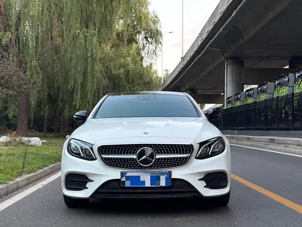 Mercedes-Benz E-Class 2019