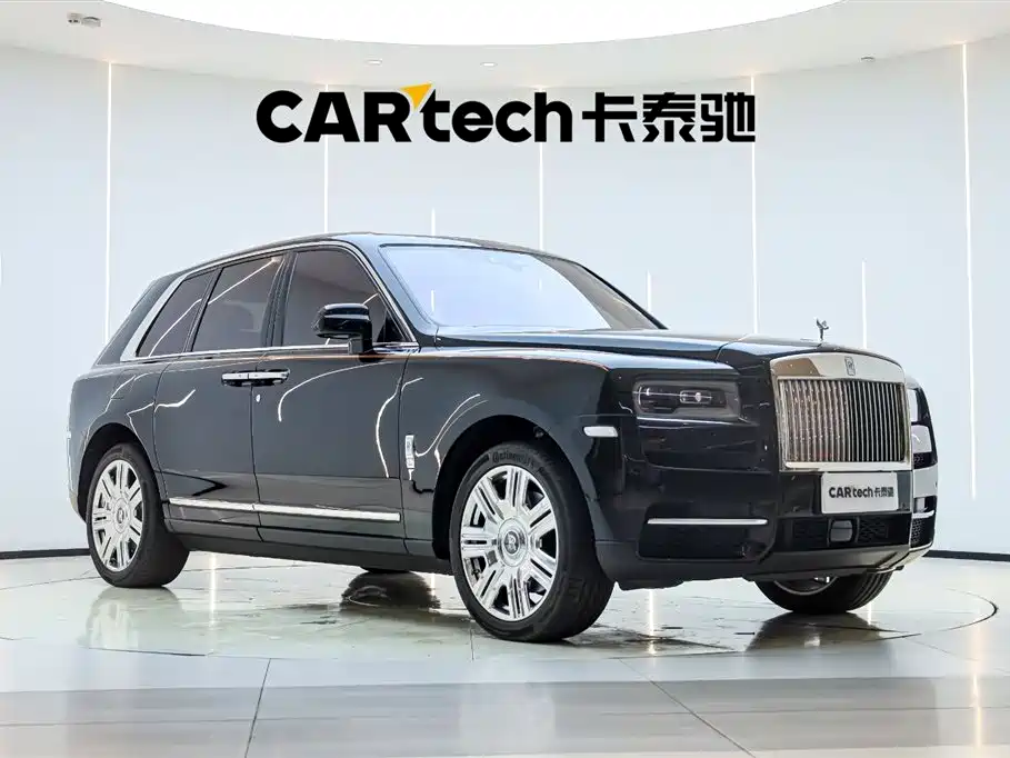 Rolls-Royce Cullinan 2025 — фото 7
