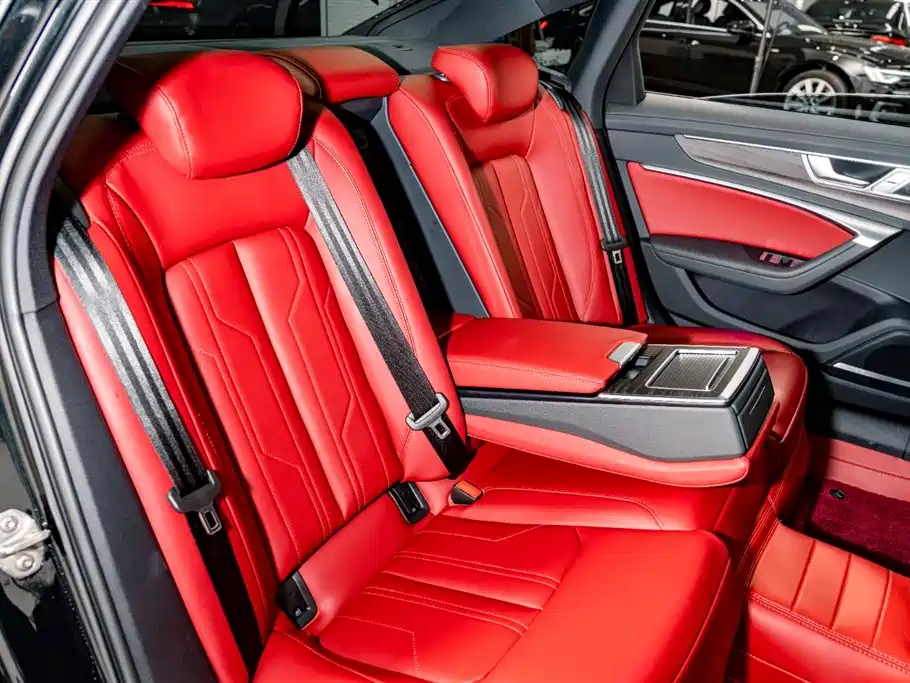 Audi A6L 2025 — фото 23