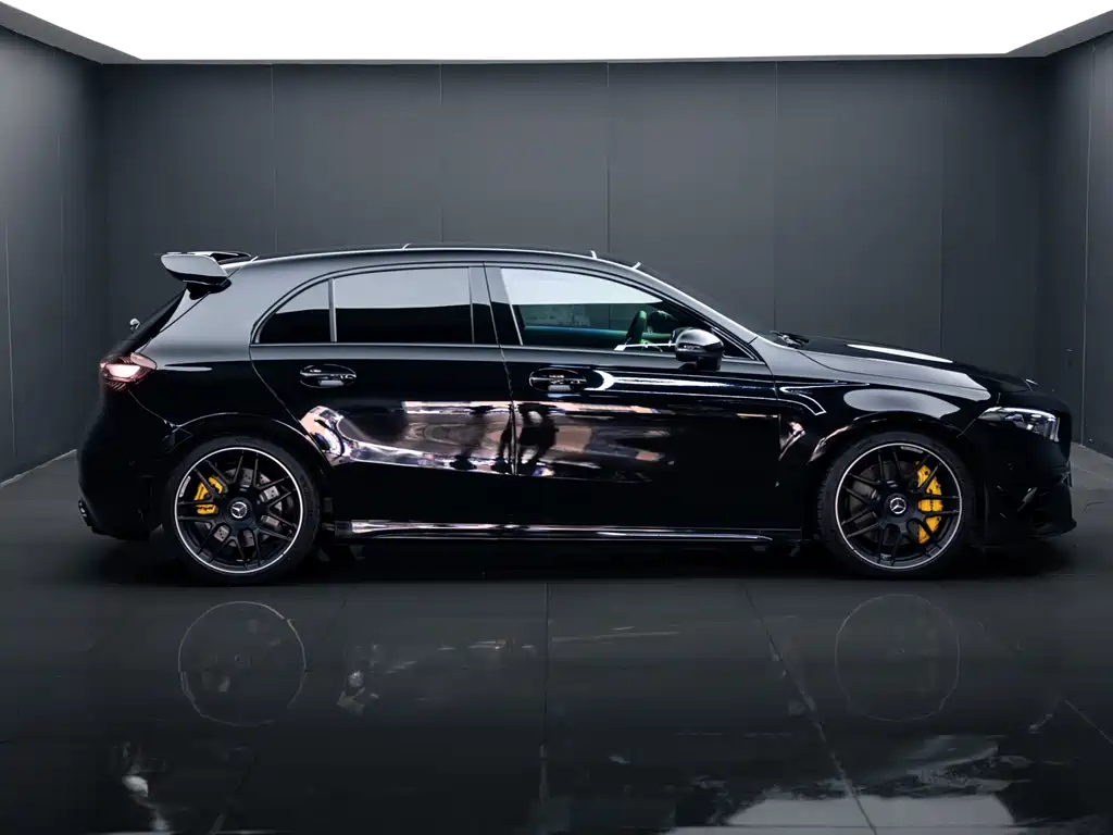 Mercedes-Benz A-Class AMG 2026 — фото 4