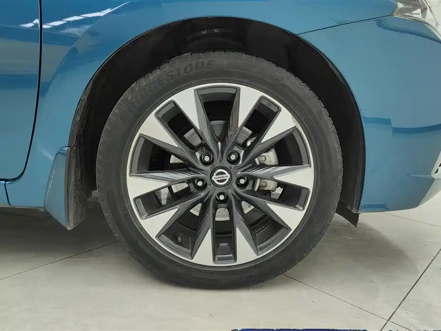 Nissan Bluebird 2020