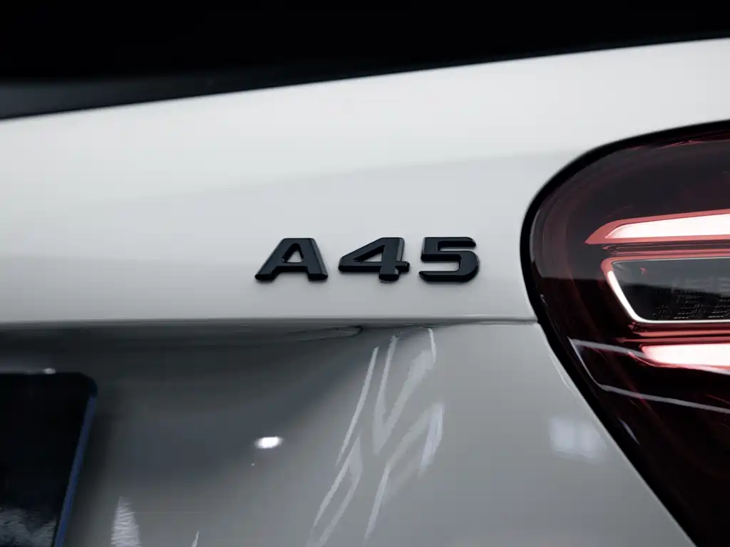 Mercedes-Benz A-Class AMG 2016 — фото 25
