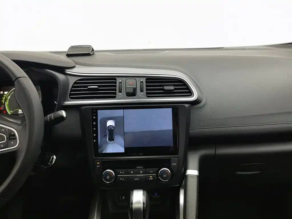 Renault Kadjar 2019 — фото 12