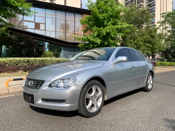 Toyota Reiz 2008