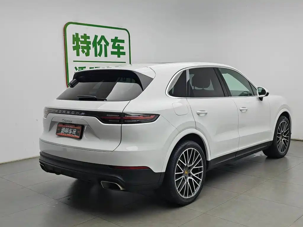 Porsche Cayenne 2019