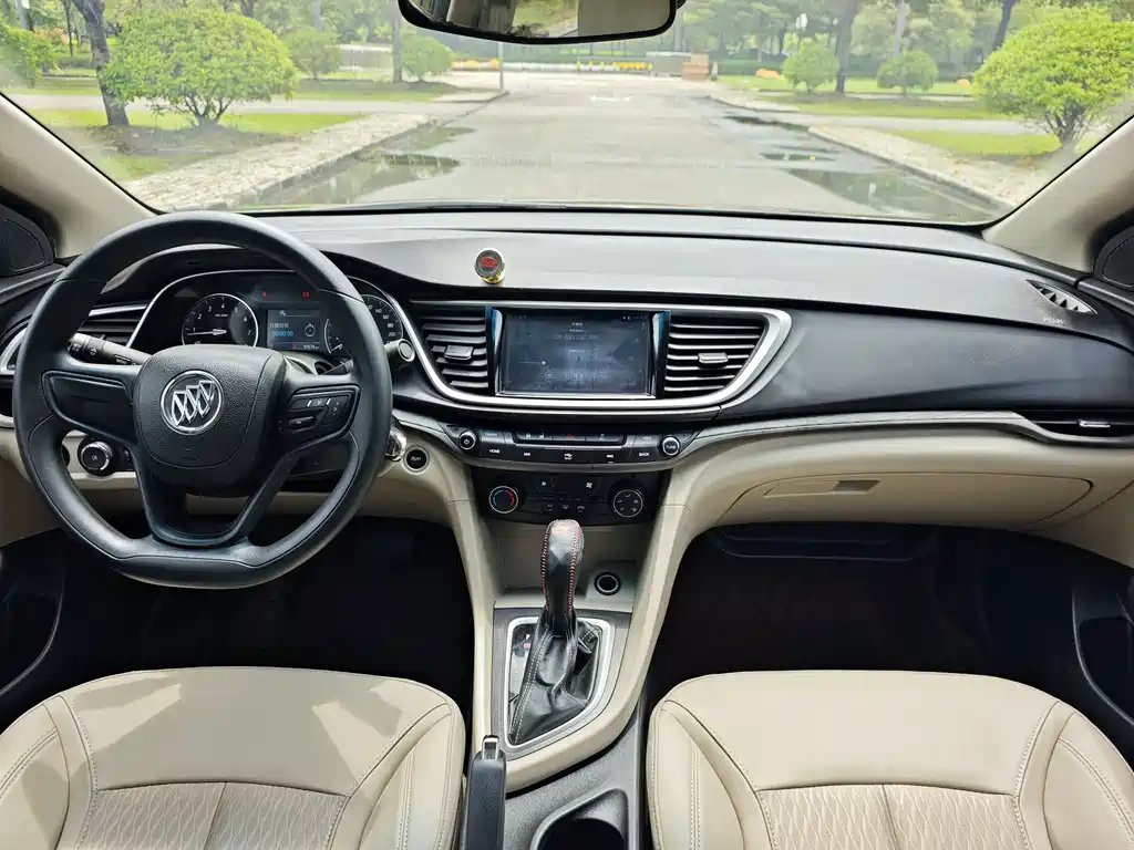 Buick Excelle 2017 — фото 20