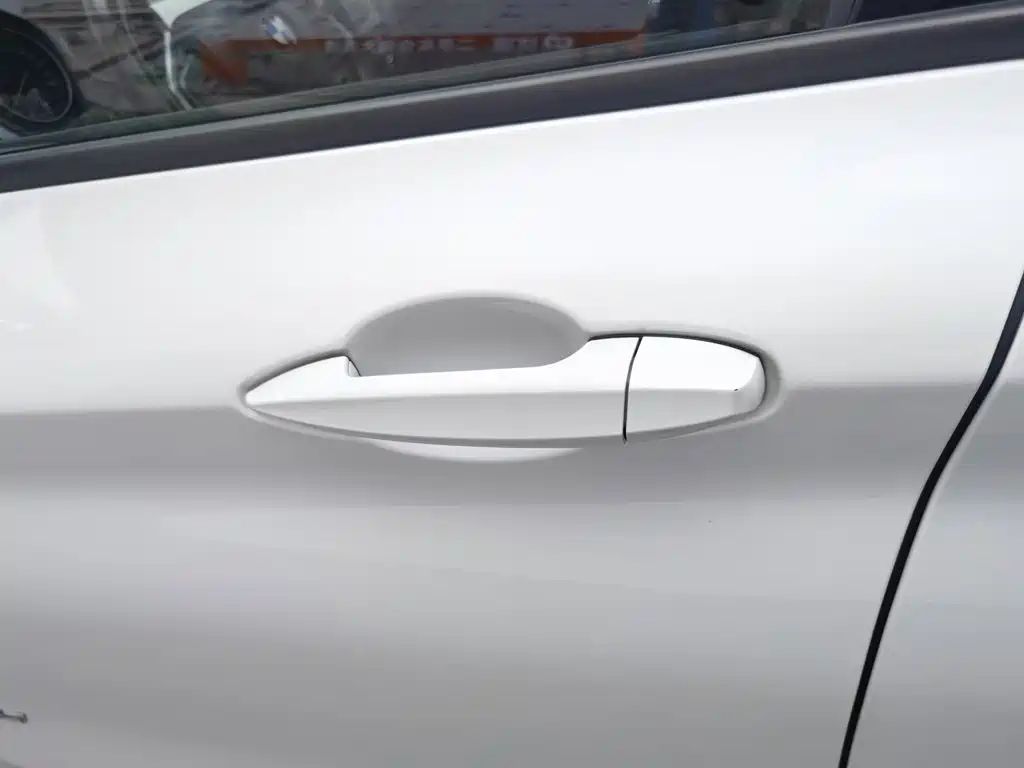 BMW X1 2017 — фото 18