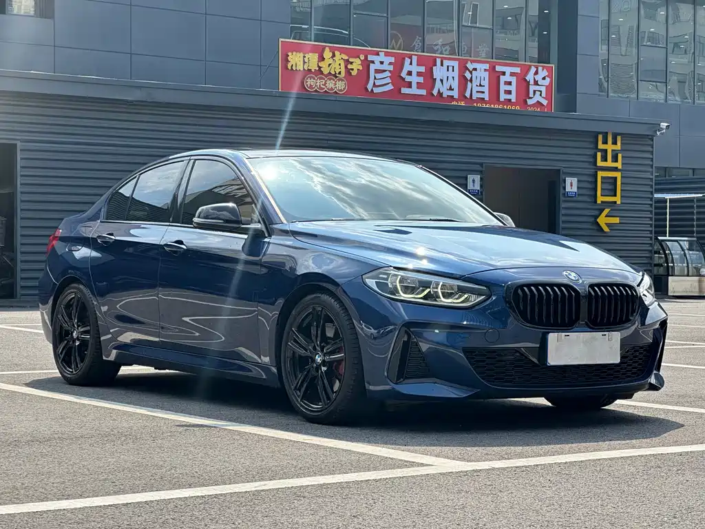 BMW 1 Series 2022