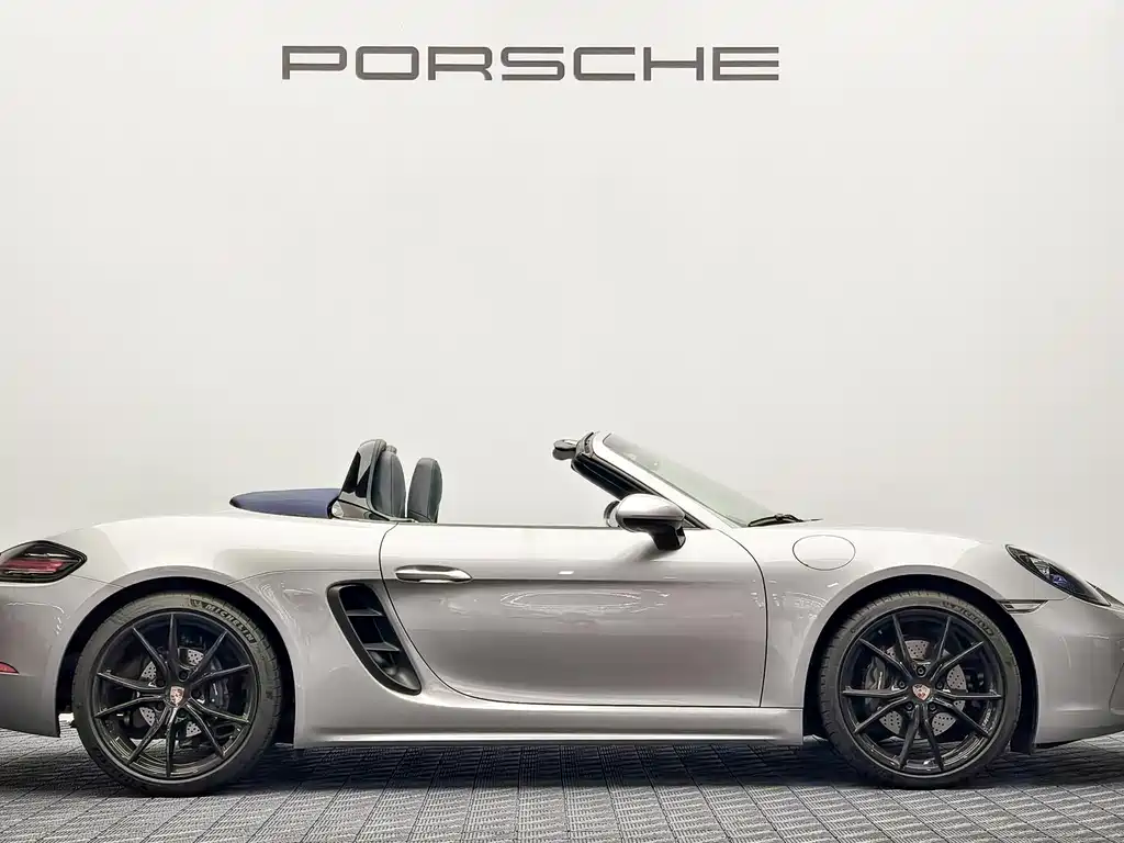 Porsche 718 2023 — фото 6