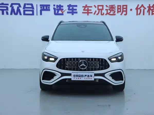 Mercedes-Benz GLA AMG 2024