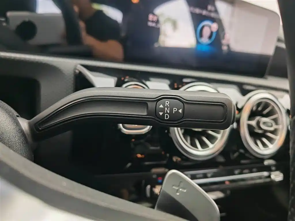 Mercedes-Benz A-Class 2021 — фото 13