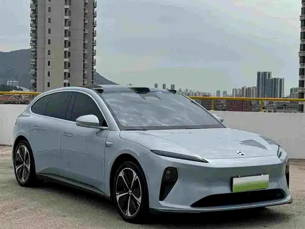 NIO ET5T 2025