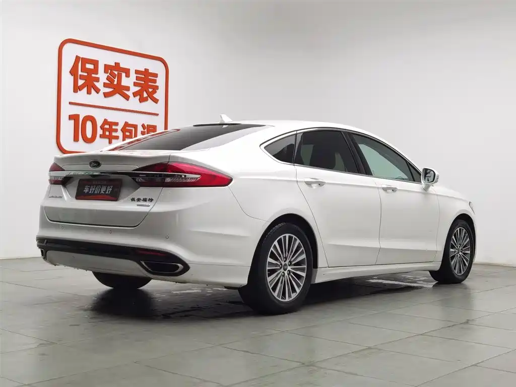 Ford Mondeo 2018 — фото 2