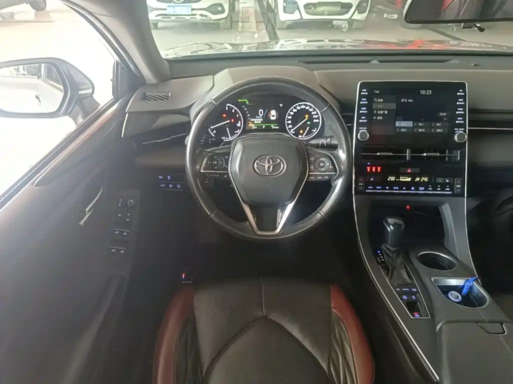 Toyota Avalon 2020 — фото 11