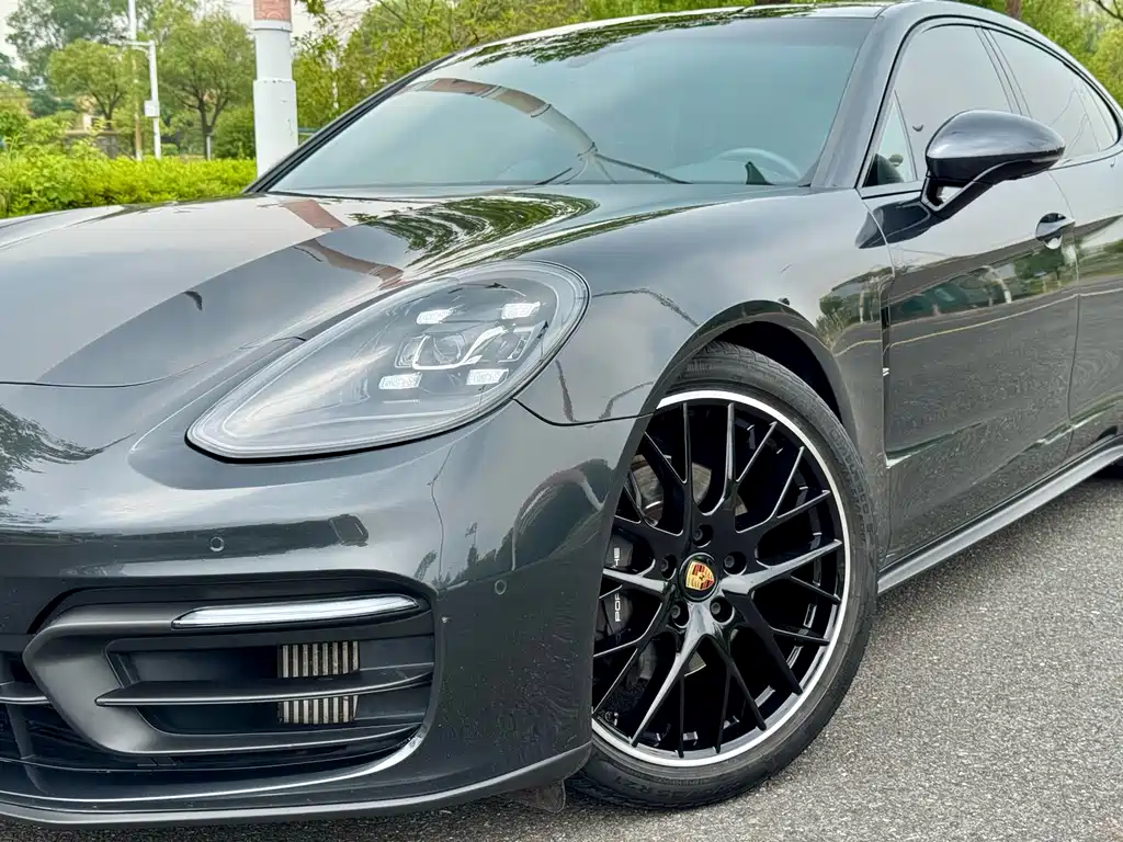 Porsche Panamera 2022 — фото 9