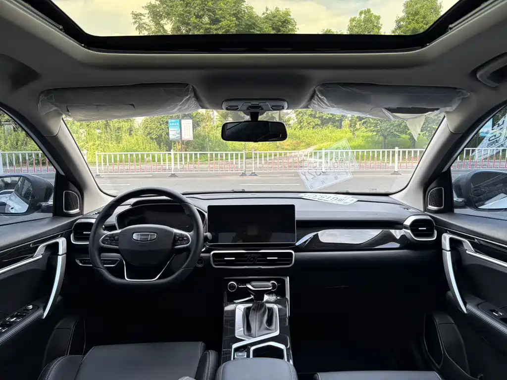 Geely Binyue 2025