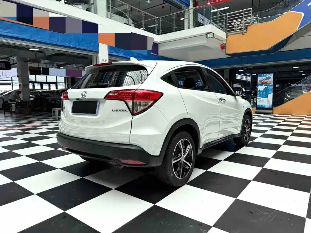 Honda Vezel 2022 — фото 16