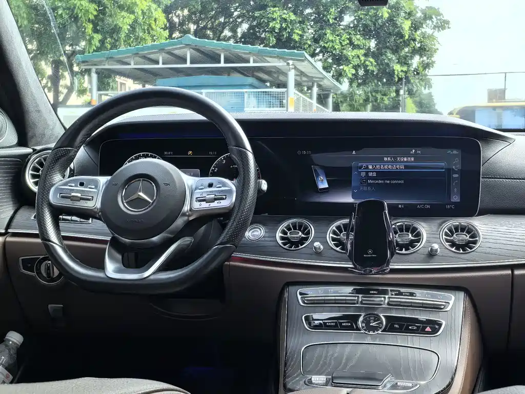 Mercedes-Benz E-Class 2020 — фото 10